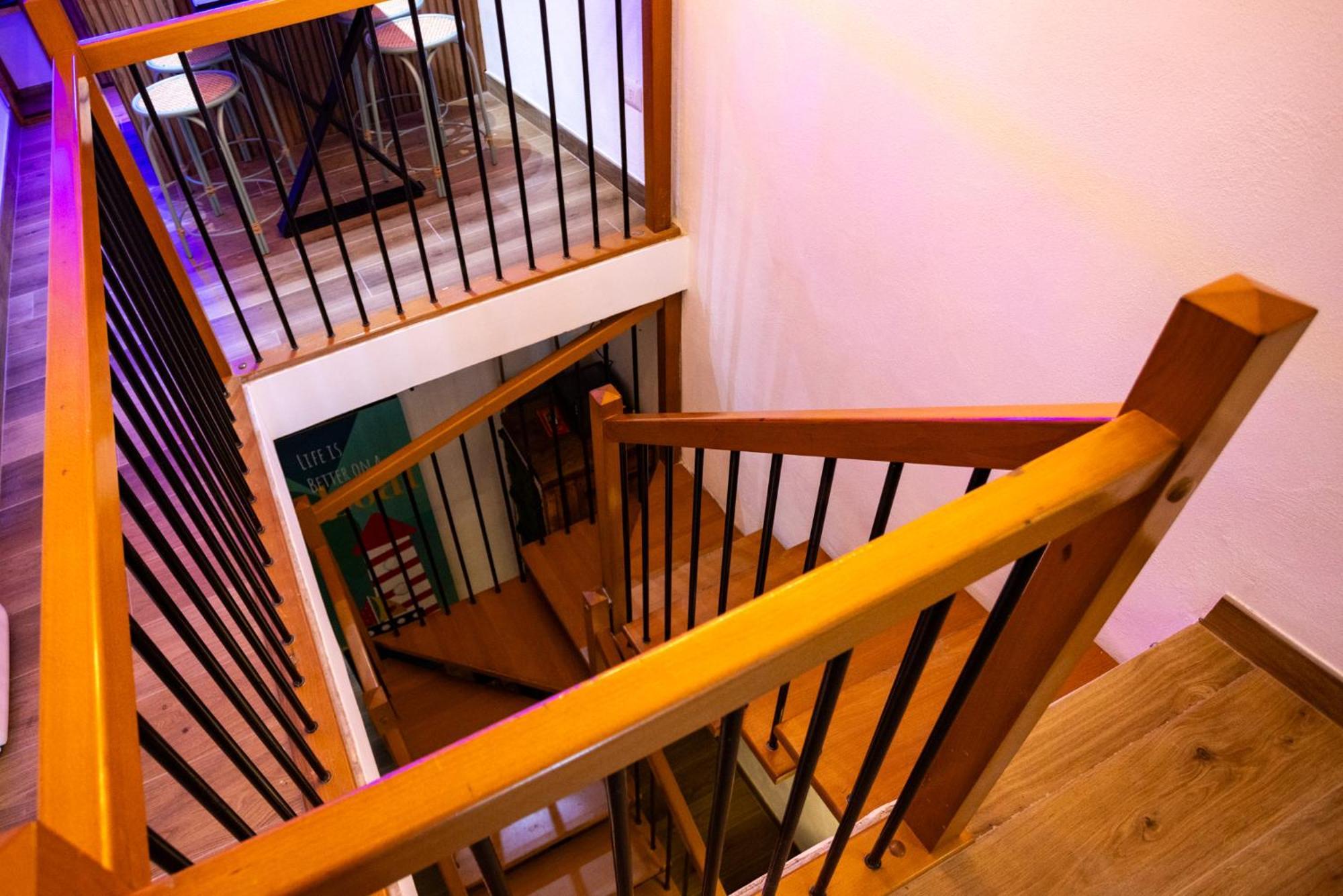 Molo Caracciolo Apartment Naples Luaran gambar