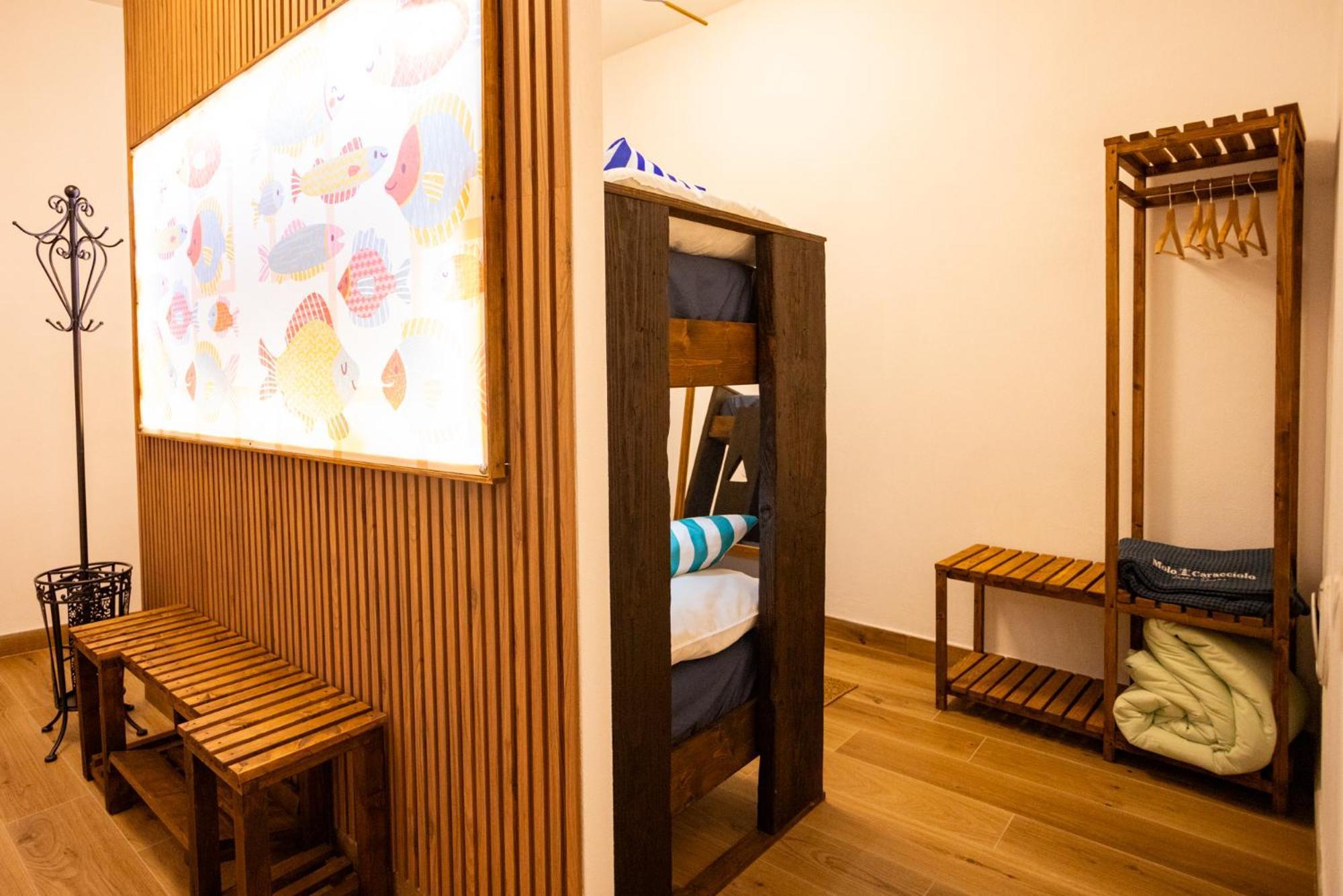 Molo Caracciolo Apartment Naples Luaran gambar