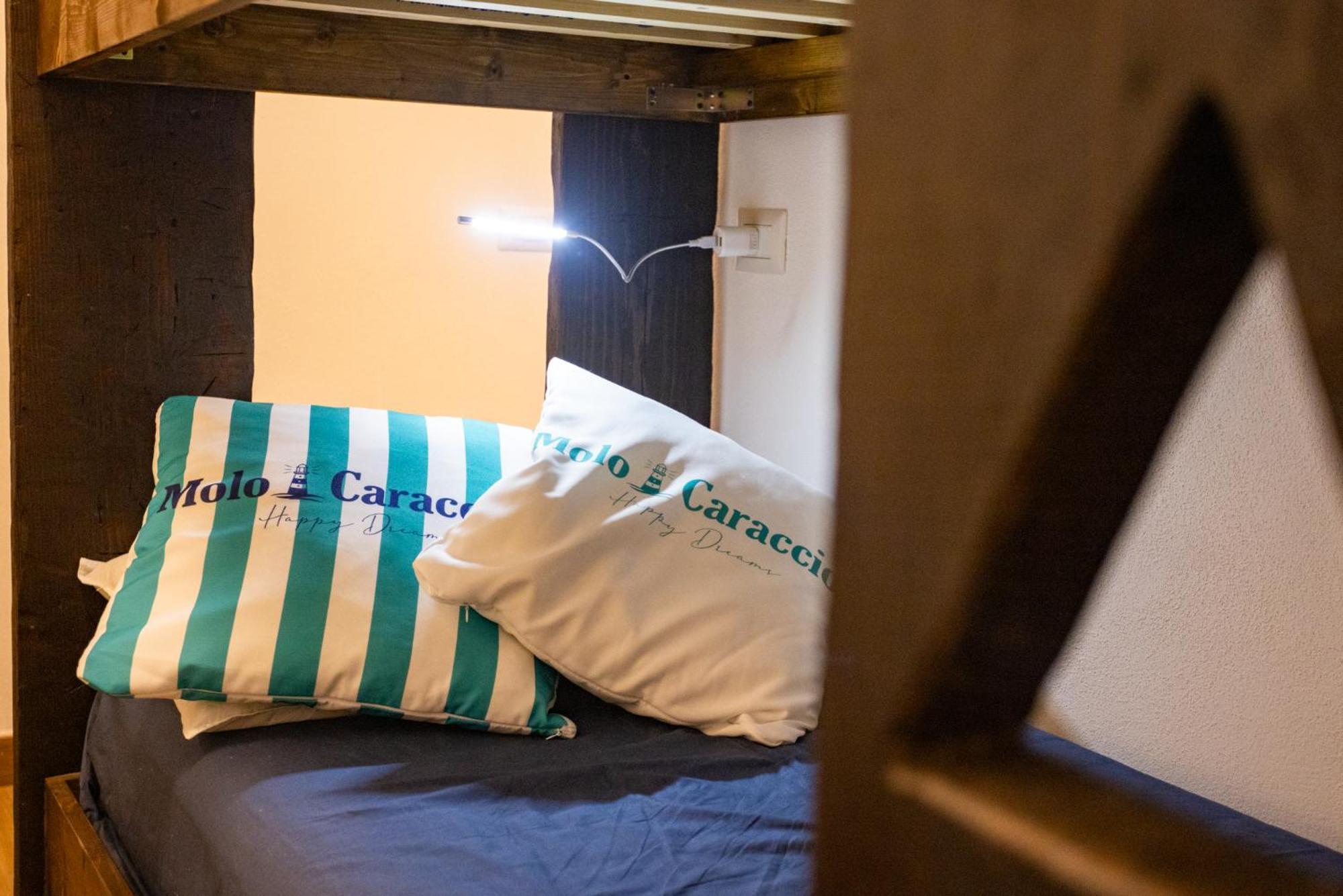 Molo Caracciolo Apartment Naples Luaran gambar