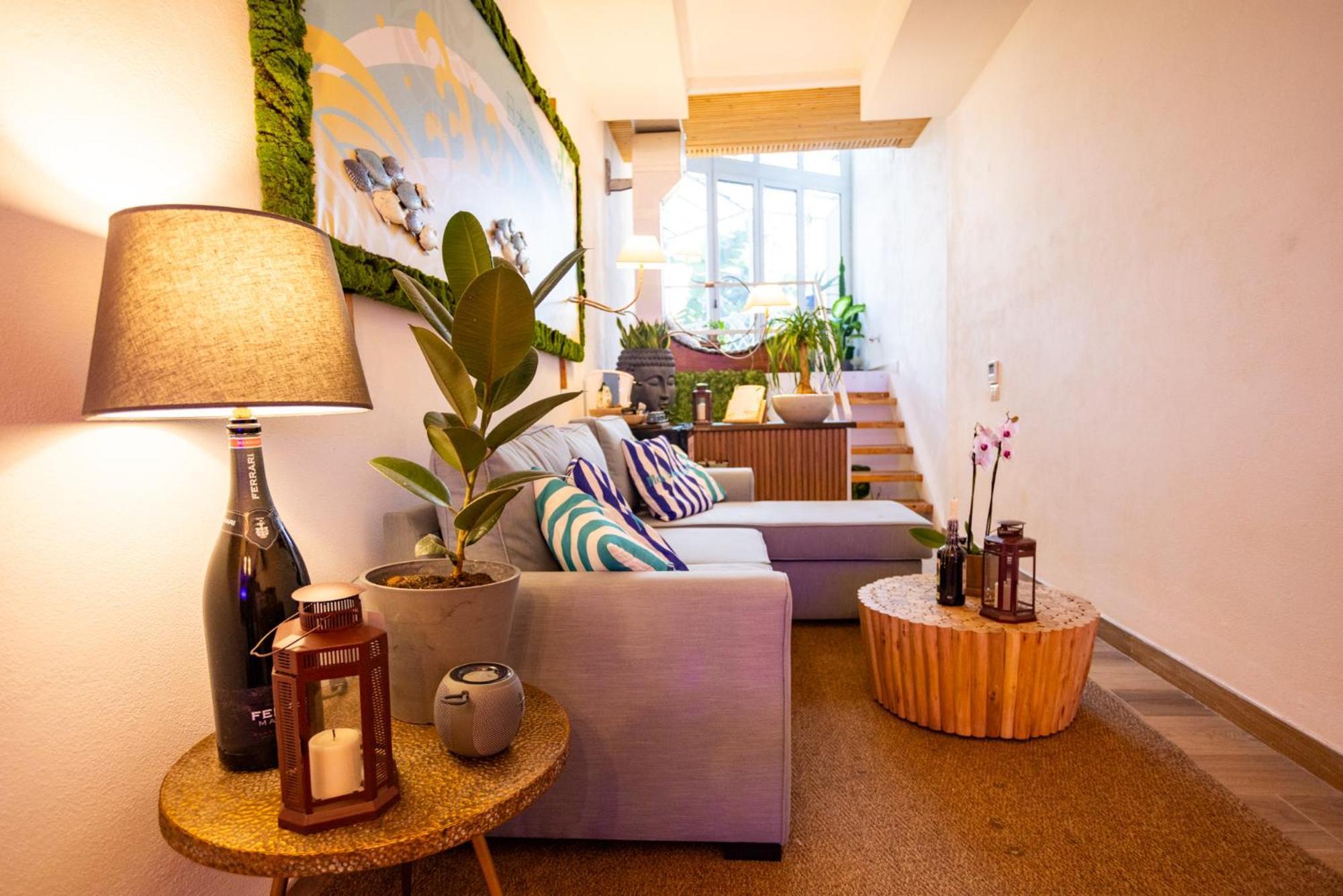 Molo Caracciolo Apartment Naples Luaran gambar