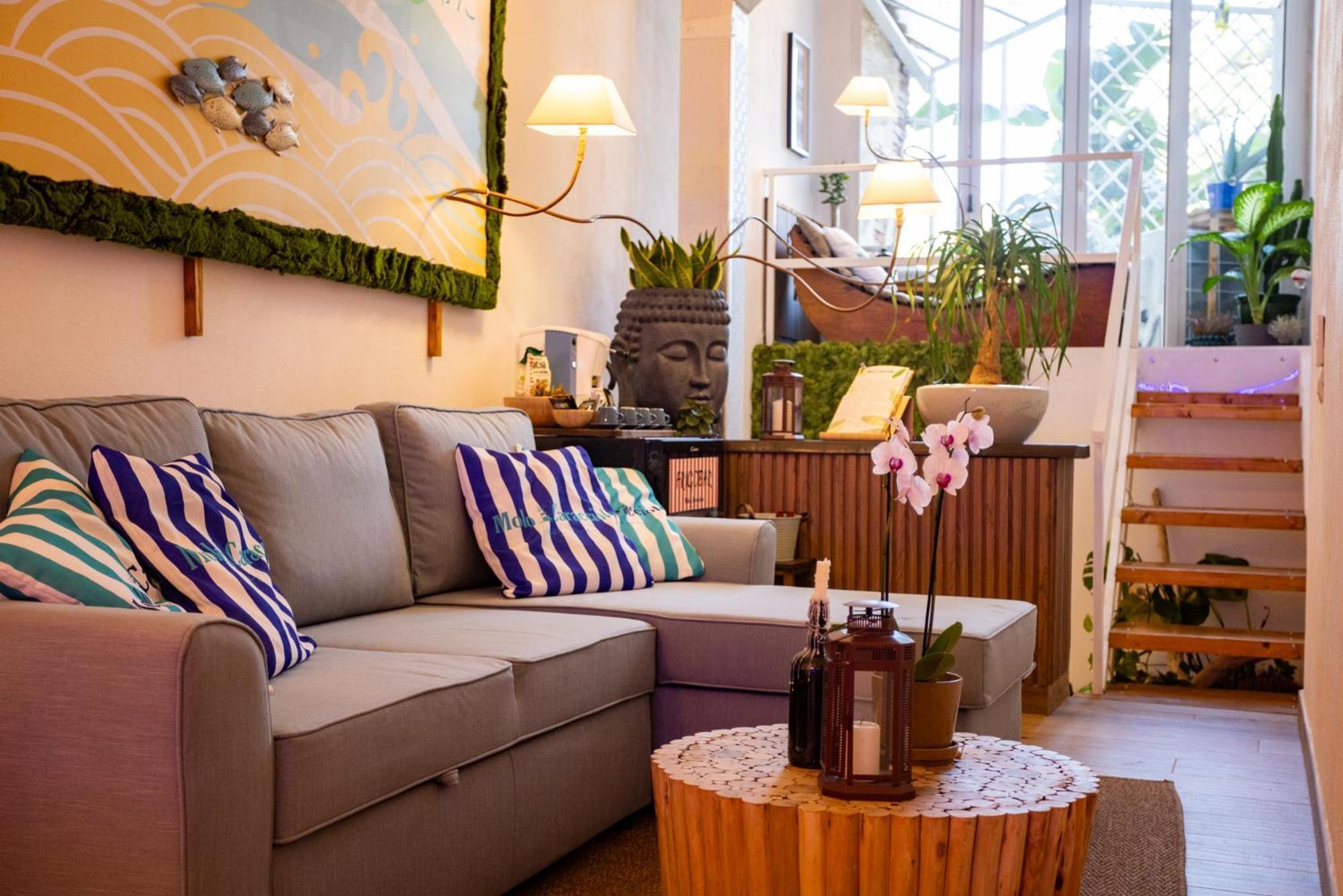 Molo Caracciolo Apartment Naples Luaran gambar